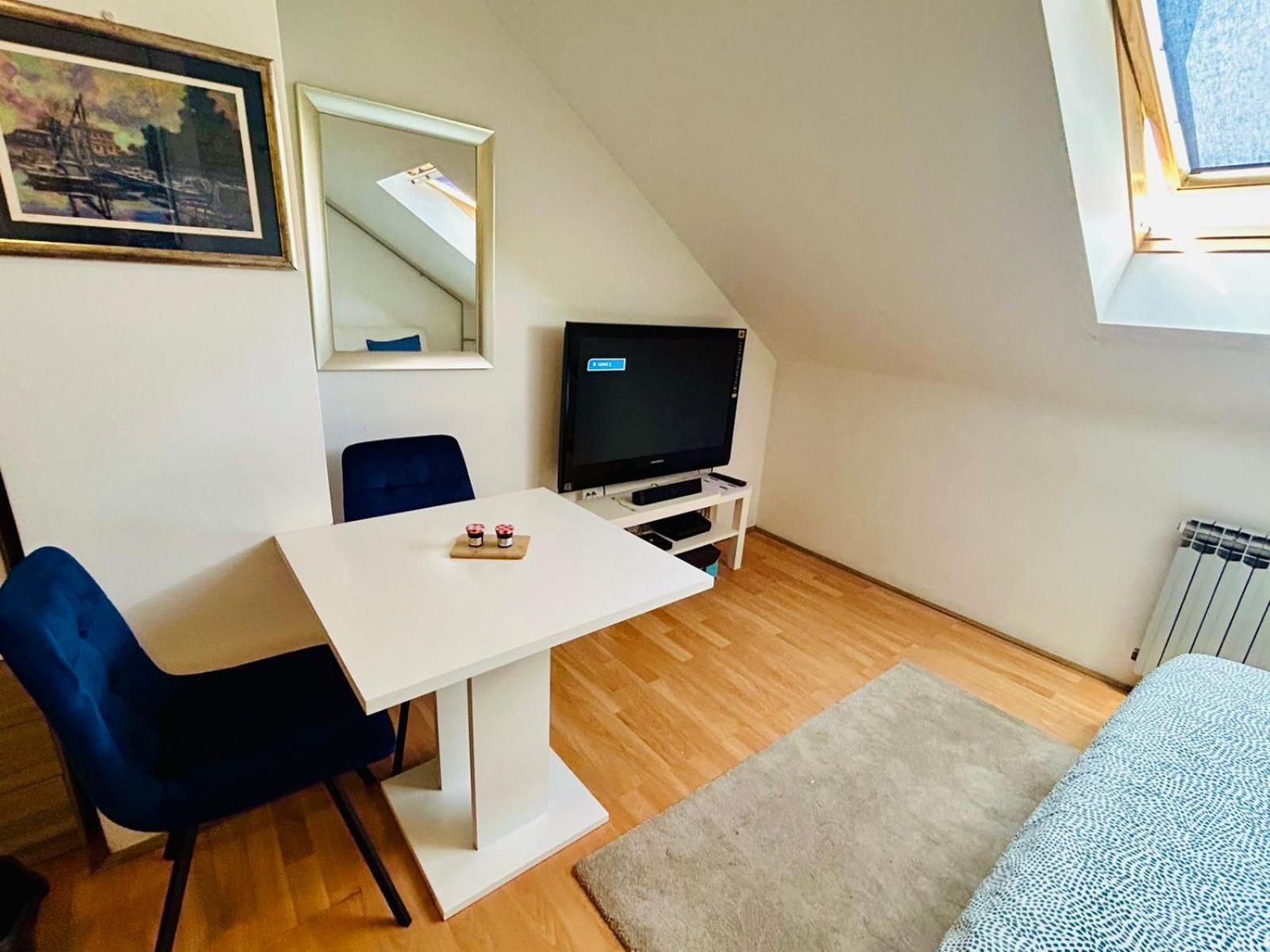Mia Airport Studio Apartment - 0-24H Self Check In&Out - Parking On Site Velika Gorica Bagian luar foto